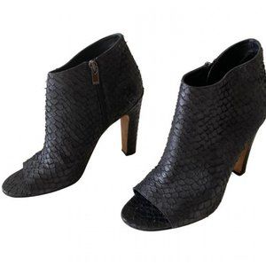 Vince Snake Effect Leather Black Boots/Booties
